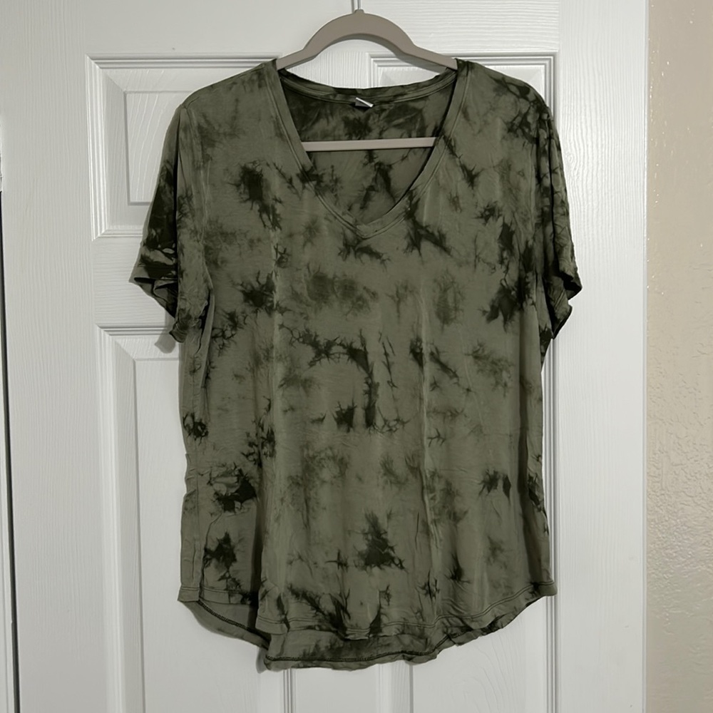 Old Navy Women’s Green Tie-dye Super Soft Lounge Shirt Size Large